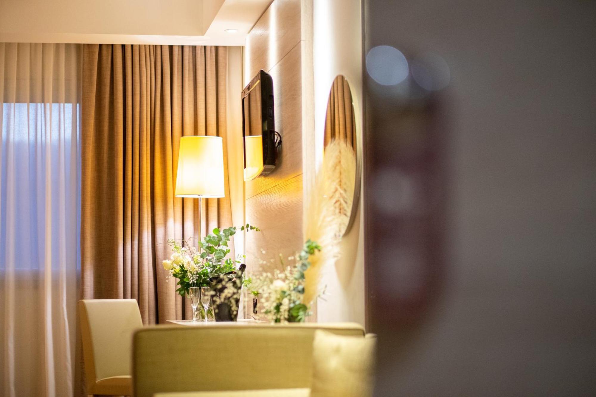 Una Hotels Tenuta Contessa Farm & Spa Cosenza Montalto Uffugo Exterior photo
