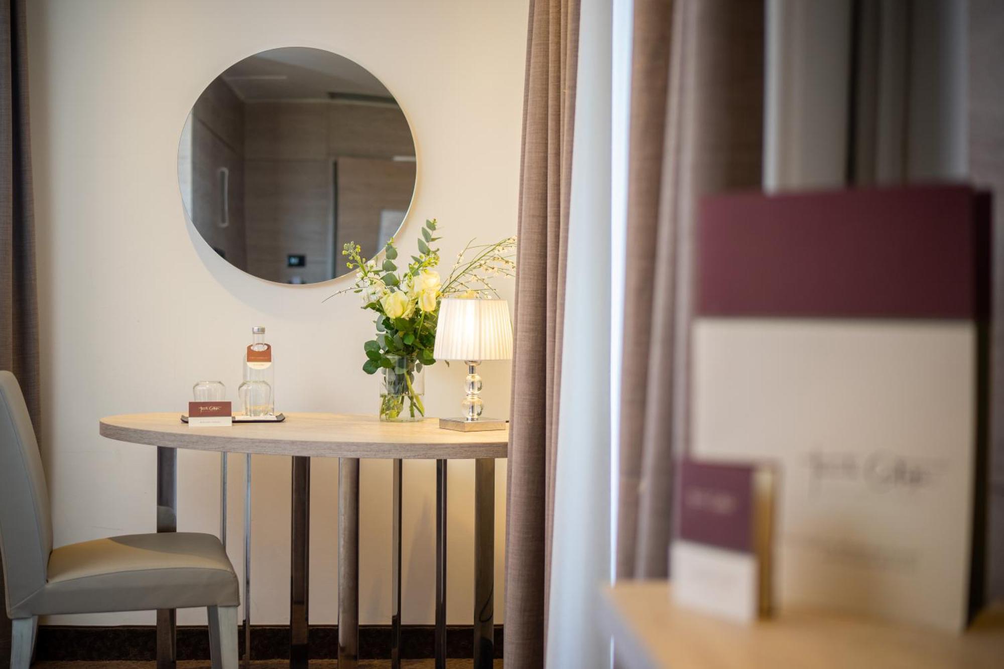 Una Hotels Tenuta Contessa Farm & Spa Cosenza Montalto Uffugo Exterior photo